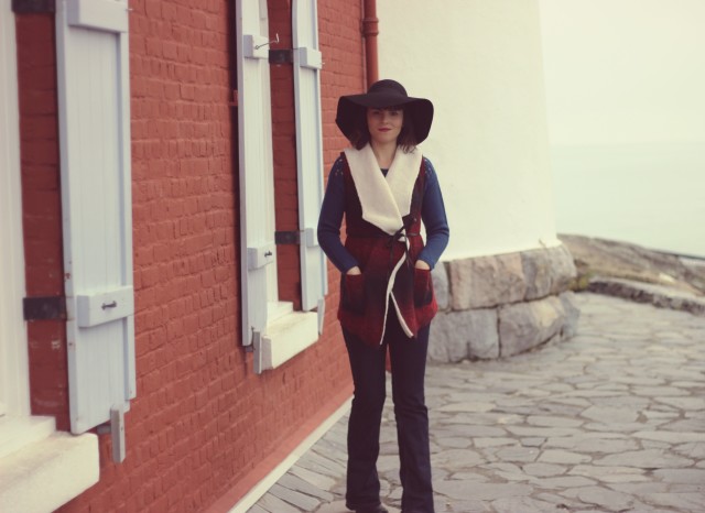 Old Navy, Flared Jeans, Light House, Floppy Hat, Shearling and buffalo print vest, Marshall's , H&M , Fashion Blogger