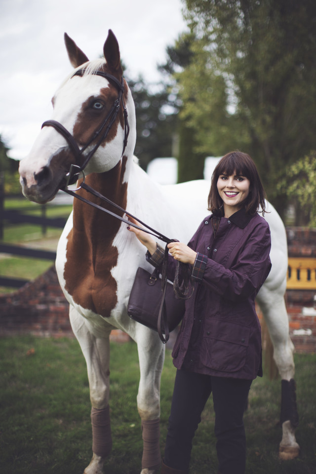 Equestrian Fashion, English Countryside, Harris Tweed, Barbour, Horse