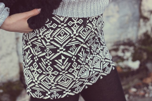 Grey Chunky knit sweater, Aztec Skirt, Black Faux Fur Vest, Black Beret 