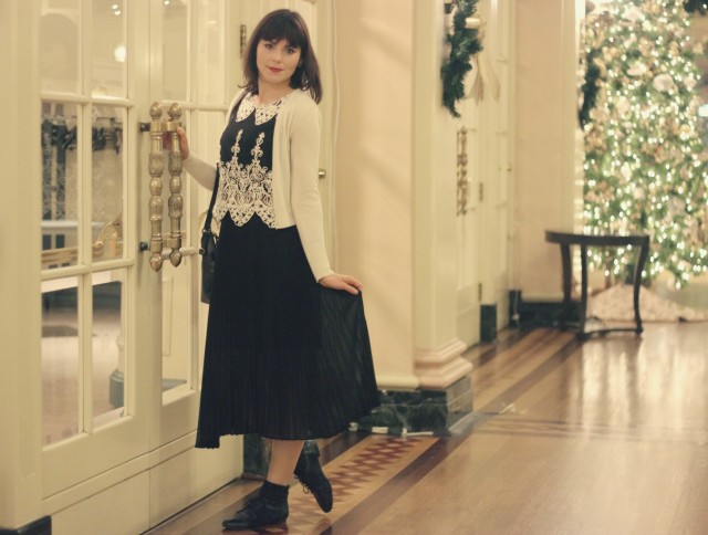 club monaco cashmere cardigan, Design lab top, club Monaco skirt, Elliot Lucca floral bag, 