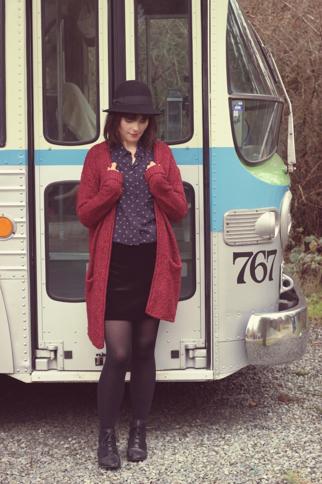 H&M Fox printed Blouse, H&M burgundy long cardigan, Tilley Endurables Vintage Cloche Hat, H&M Velvet Mini skirt, Vintage Bus, Vintage Fashion 