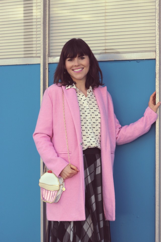 New Chic Pink Coat, New Chic pink cupcake bag, Maison Jules Tulle skirt, H&M Bow printed blouse