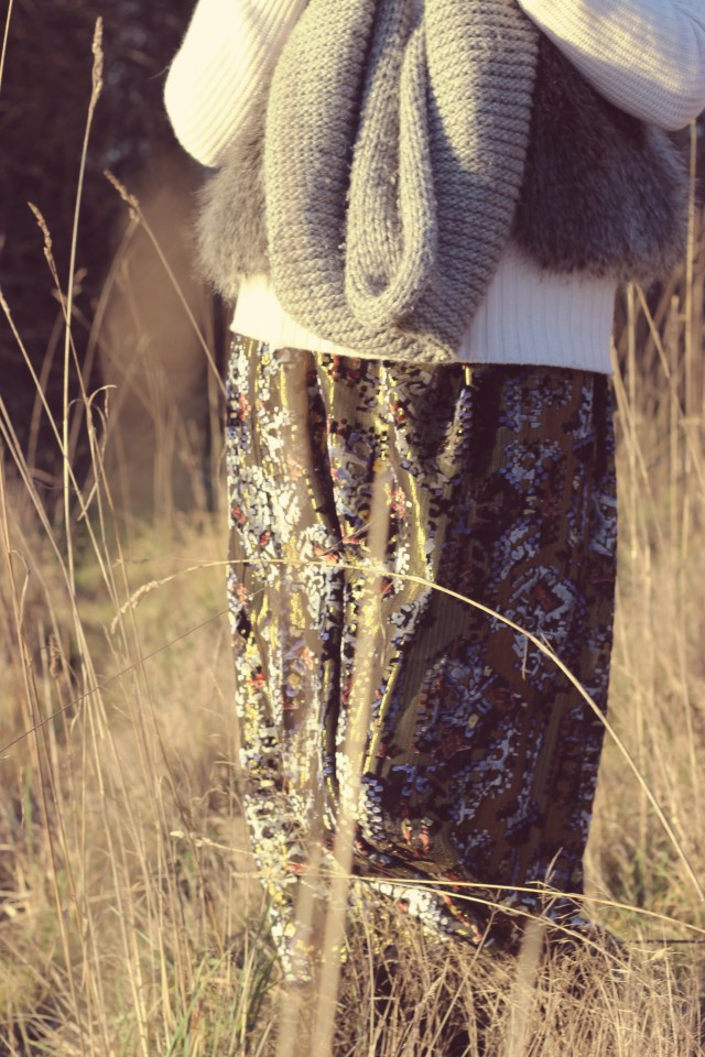 California Moonrise Maxi Skirt, Club Monaco CAshmere SWeater, Club Monaco Faux Fur Vest, Club Monaco Infinity scarf, Barred Owl, Vancouver Island, Victoria, Pacific North West