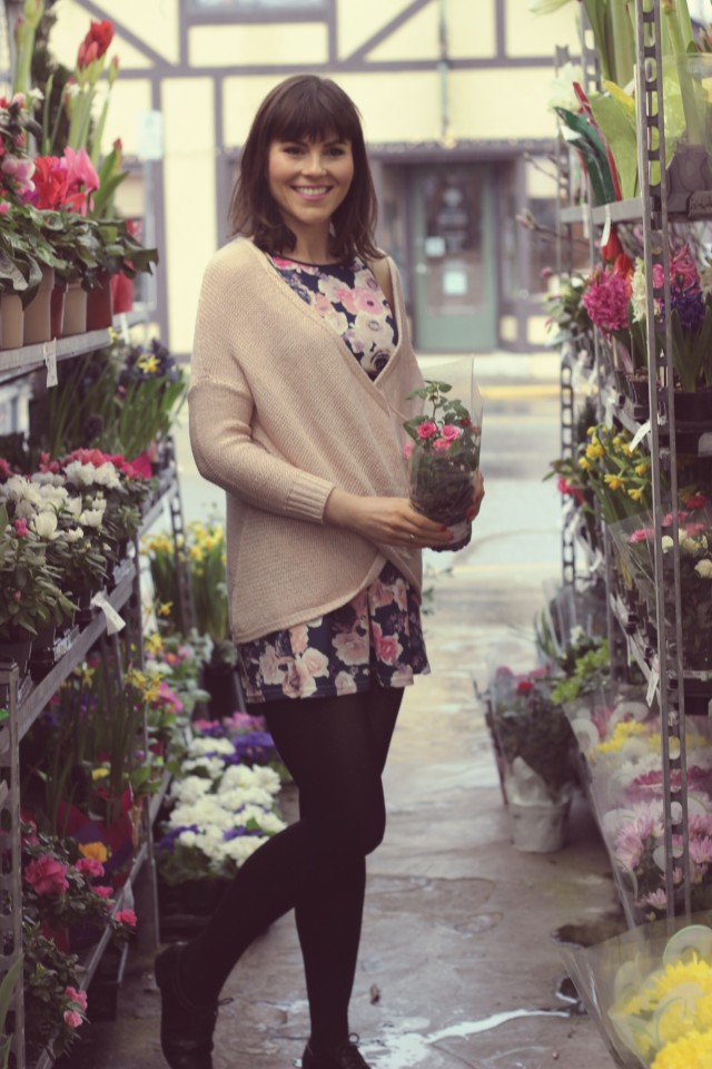 Hudson's Bay, Flower Shop, Design Lab, Lord and Taylor, Floral dress, ballerina sweater, Spring fashion fashion blogger