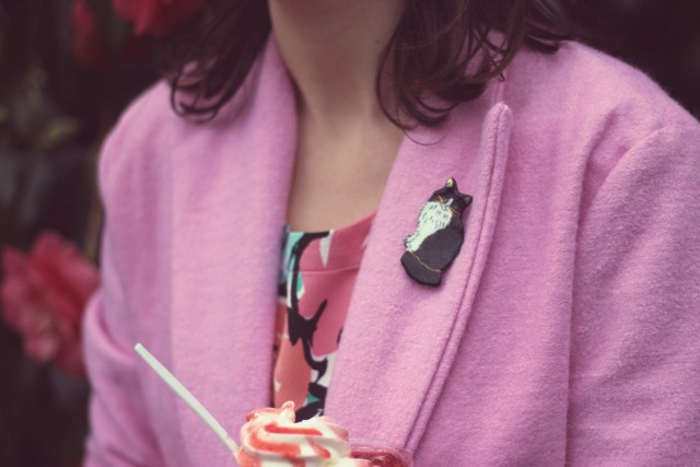 New Chic Pink Coat, Marshall''s Floral Blouse, Club Monaco Black pants, Ceramic cat pin, fashion blogger, Beacon Drive In, Strawberry sundae, Beacon Hill Park 