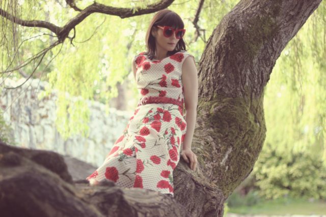 Betsey Johnson, Floral Dress, Vintage fashion, fashion blogger, 1950s inspired dress, retro, floral spring dress