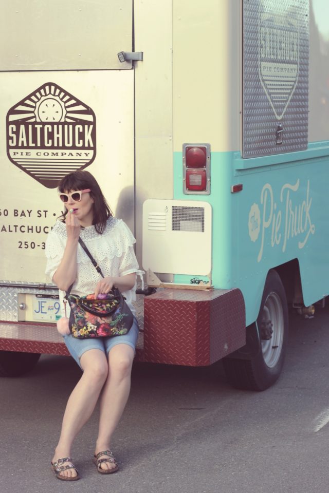 Chic Wish, Elliott Lucca, Cents of Style, Marc by Marc Jacobs, Vintage pie truck