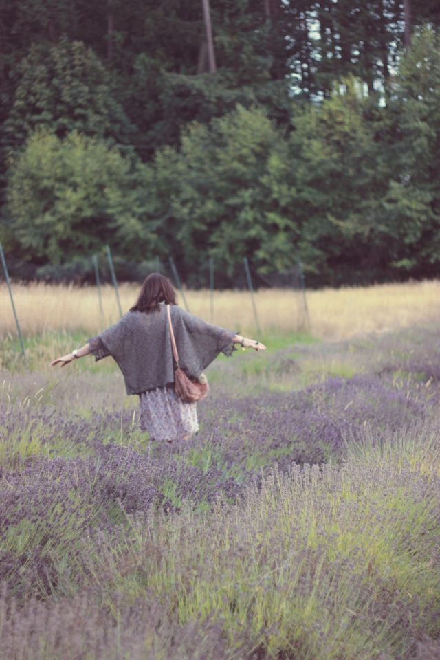 CALIFORNIA MOONRISE Faux Suede Lace-Up Print Dress, Long Meadow Farm, Bohemian Fashion, Vintage, Fashion Blogger, Style, fall fashion, lavender farm, Saanich, Victoria, Long Meadow Farm