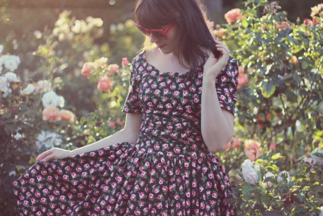 Unique Vintage, Unique Vintage Black Floral Roman Holiday Sleeved Scallop Swing Dress, Vintage, pinup girl, dress, retro, blogger, style, retro clothing styles, dresses.