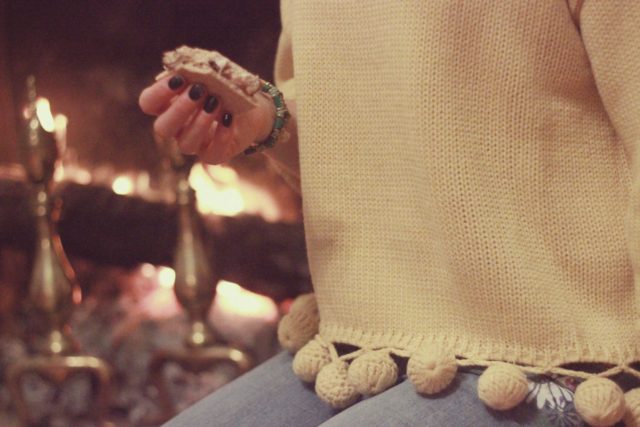 Chic Wish, Sweater, Fall Fashion, Fire, Smore's, Cozy, style, vintage blogger