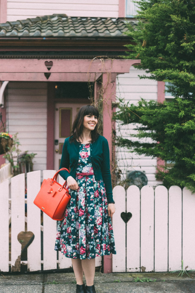 Review Australia, DEVINE FLORAL DRESS, MAGGIE LONG SLEEVE CARDI, Spring Fashion, Vintage, Floral Dress, Cardigan, SERAPHINA BAG