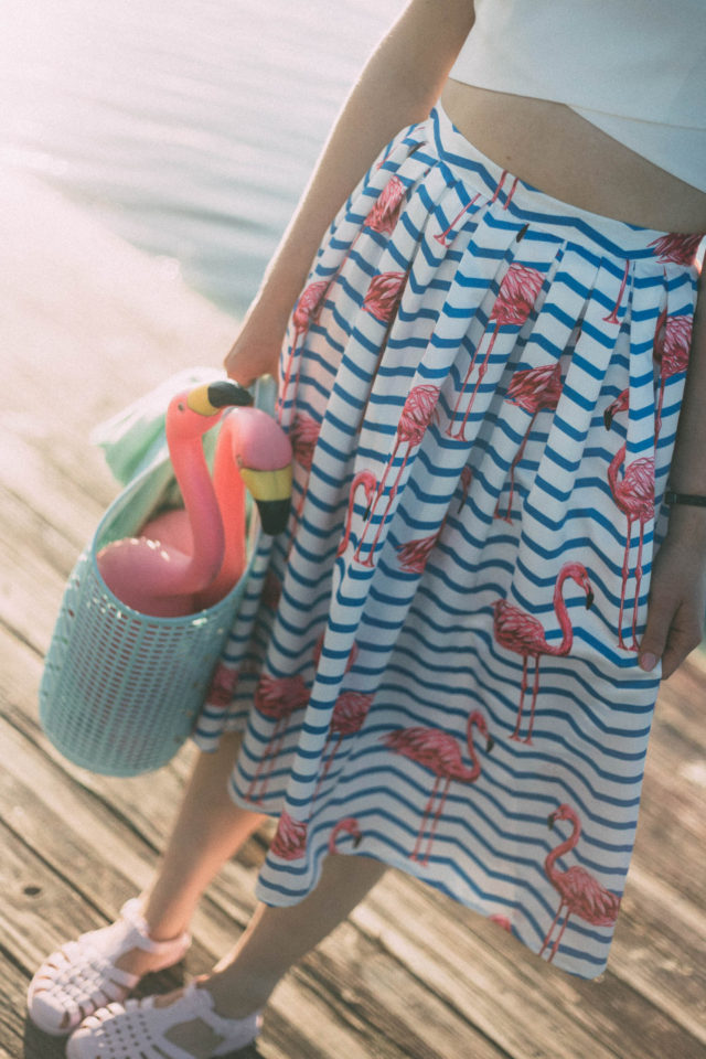 Flamboyantly Flamingo Printed Midi Skirt, Chic Wish, White Crop Top, flamingo, sun jellies, Mint cardigan