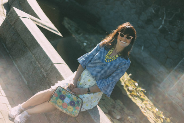gingham, Daisy, Lace, bell sleeves, marshall's, chic wish, vintage, summer, cat eye sunglasses, straw bag