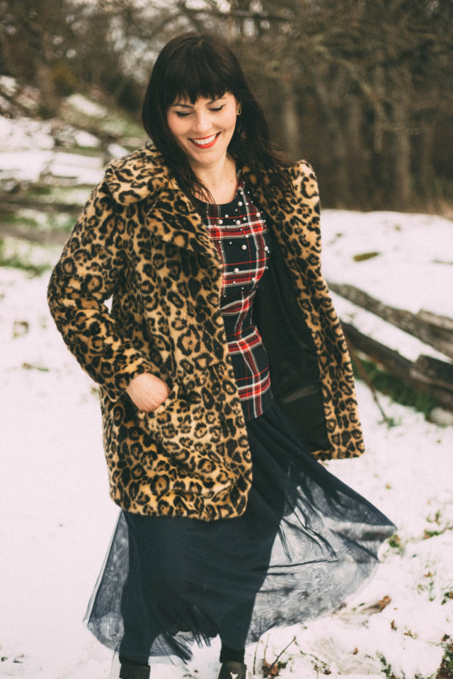 floris skirt by: TRINA TURK, H&M Beaded Flannel Blouse, Leopard Print Coat, Red Handbag, Review Australia, Asos, White Christmas, vintage, fashion, style, winter,