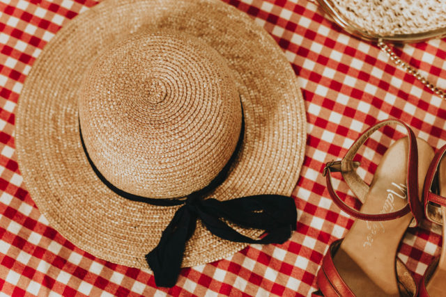 vintage summer accessories, vintage accessories, straw hat, vintage sandals, vintage straw bag, 1950s cat eye sunglasses, vintage fashion, summer fashion