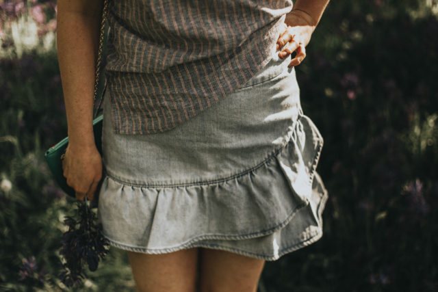 1.STATE Cotton Ruffled Denim Mini Skirt, 1.STATE Linen Striped Top, Macy's, Summer Fashion, linen, ruffled skirt, denim skirt, vintage fashion,