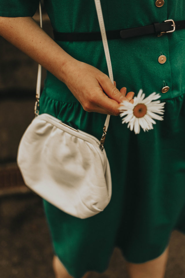 1960s fashion, vintage dress, vintage style, summer fashion, 1960s summer fashion, vintage summer style, vintage summer fashion, vintage fashion, retro fashion