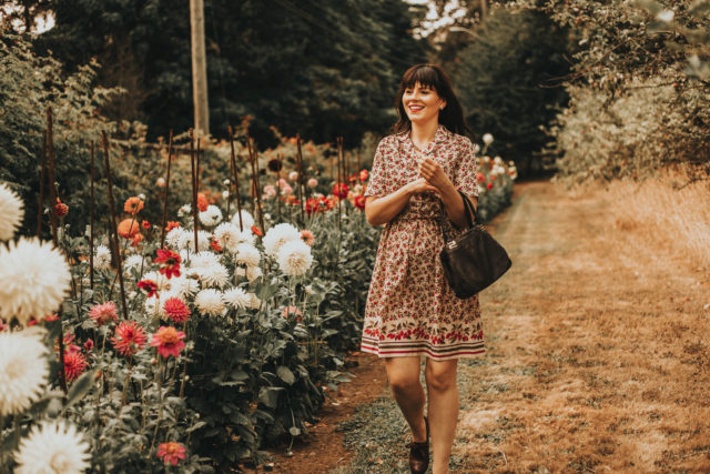 vintage floral dress, vintage floral Laura Ashley dress, vintage Laura Ashley, vintage fashion, vintage dresses, vintage style, floral dress, vintage fashion