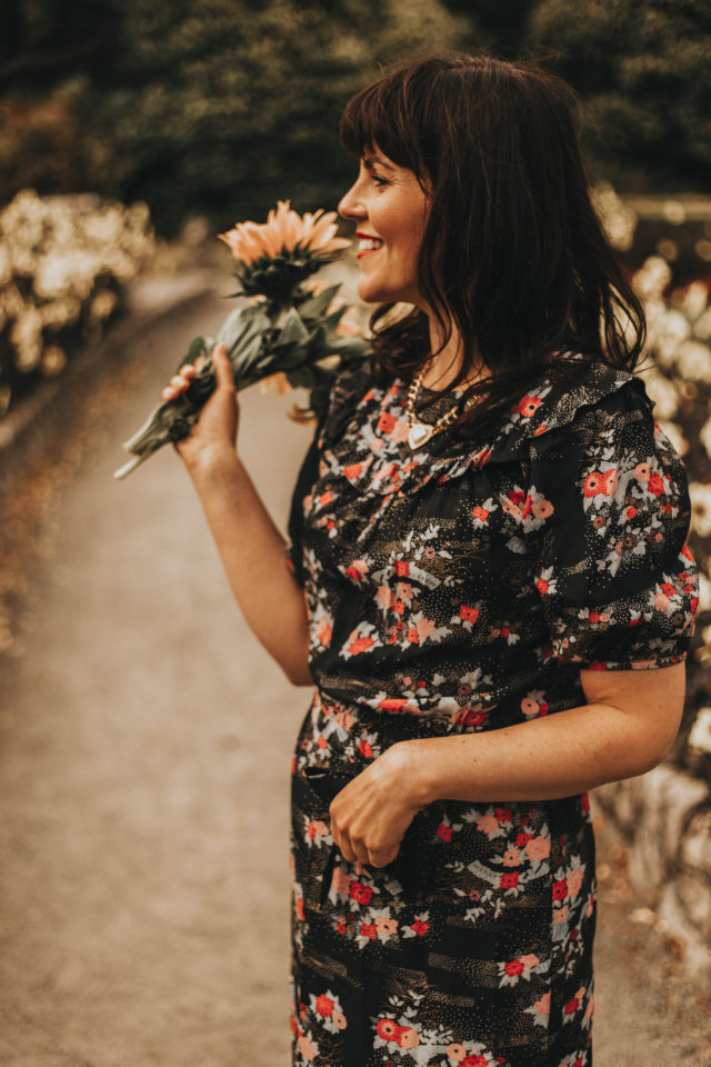 How to wear a vintage dress, vintage beaded cardigan, vintage floral dress, vintage embroidered bag, vintage floral dress, vintage dresses, vintage style, vintage fashion, vintage clothing,