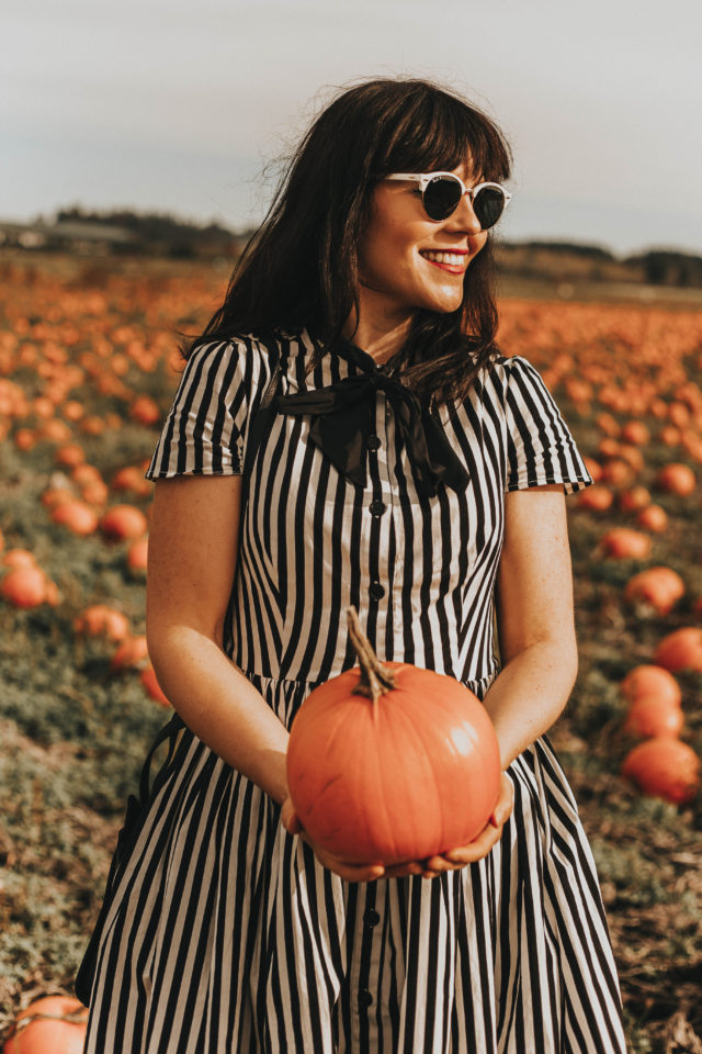 Unique Vintage 1950s Style Black & White Striped Button Up Swing Dress, Unique vintage, Halloween Fashion, Unique Vintage Cream Cotton Mummy Dearest Unisex Tee, Fall Fashion, vintage fashion,