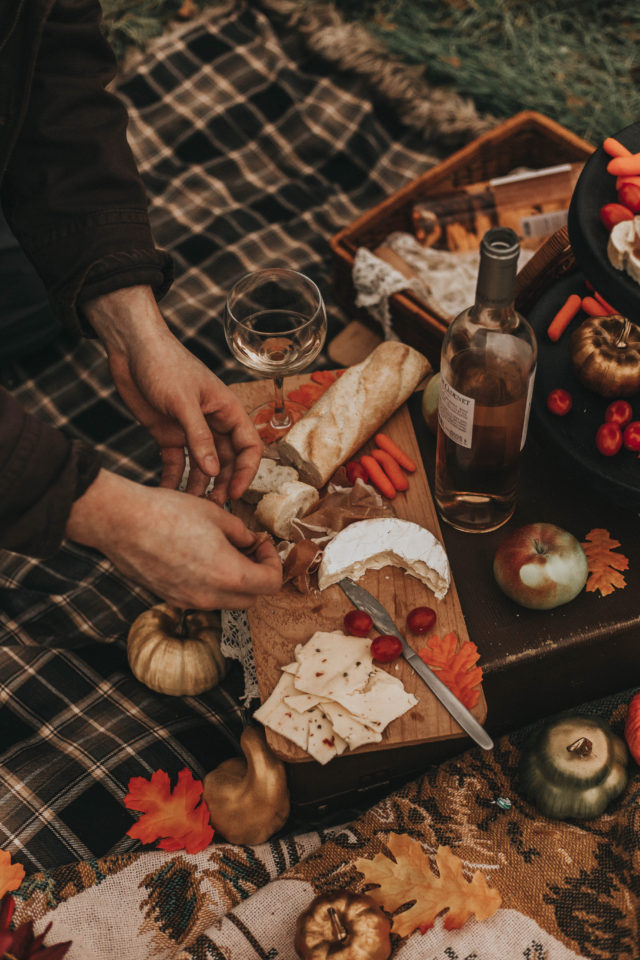 Wines of Provence rosés, Rose, Wine, Provence Region, Romantic Fall picnic, Autumn picnic, Harvest outdoor picnic, fall romance, DIY Romantic outdoor picnic, picnic, harvest