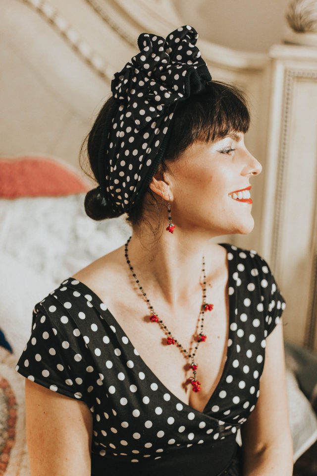 How To Wear A Vintage Inspired 1940s Hair Turban
