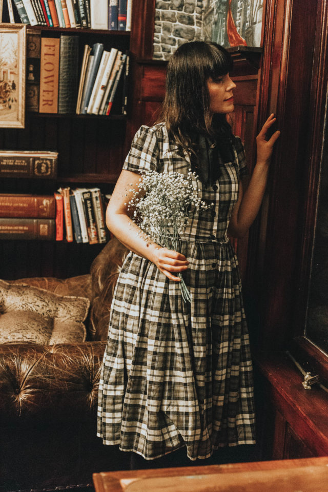 Unique Vintage 1950s Style Grey Plaid Button Up Swing Dress, Unique Vintage, Vintage Fashion, 1950s Plaid Dress, Winter Fashion, 1950s fashion, Marjorie Magazine, Laura Jane Atelier