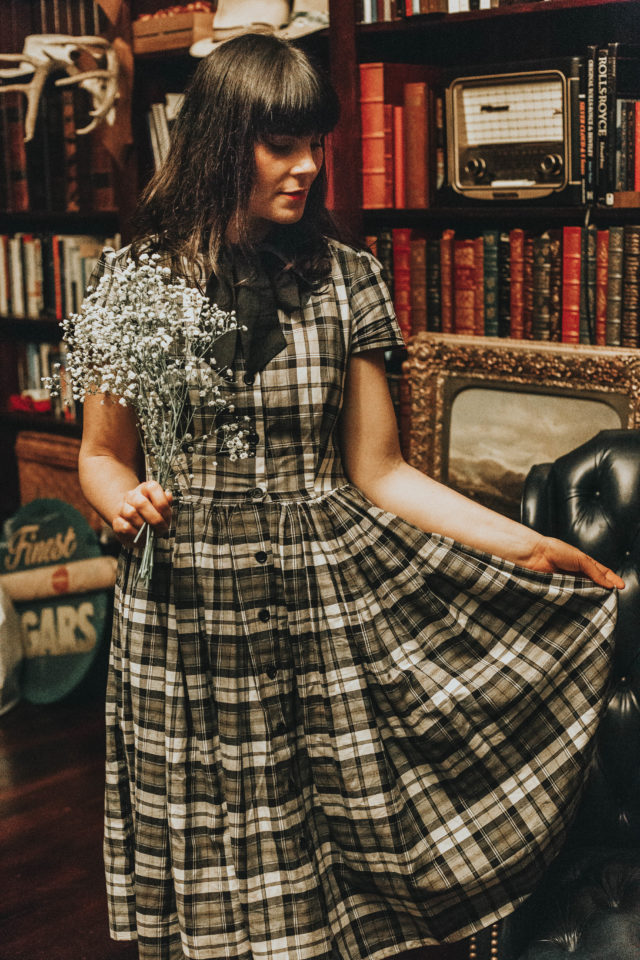 Unique Vintage 1950s Style Grey Plaid Button Up Swing Dress, Unique Vintage, Vintage Fashion, 1950s Plaid Dress, Winter Fashion, 1950s fashion, Marjorie Magazine, Laura Jane Atelier