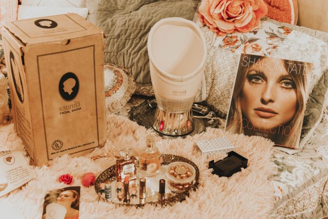 Sharon Tates favourite Beauty Products, The Estate of Sharon Tate, Margot Robbie as Sharon Tate, Quentin Tarantino's Charles Manson movie Once Upon a Time in Hollywood, Sharon Tate's vintage beauty products, Sharon Tate Makeup, Sharon Tate's Favorite perfume, Chanel No 5, Jicky, Erno Lazlo,