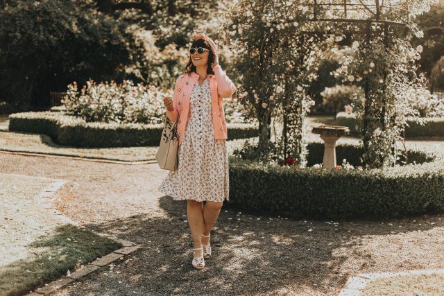 50s Button Through Ditsy Floral Flare Dress, velvet turban, brothers and sisters, vintage cardigan, vintage summer fashion, 1950s fashion, Shein,