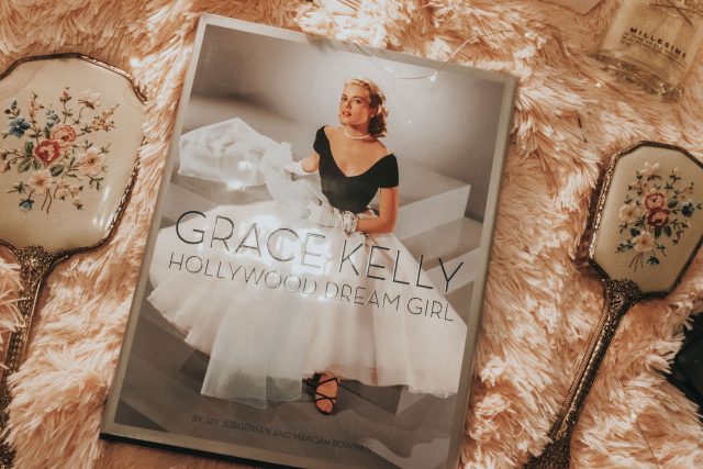 Grace Kelly's Favorite Beauty products you can still buy today, Grace Kelly, Grace Kelly Makeup, Grace Kelly Beauty, Grace Kelly's favourite perfume, Grace Kelly skincare routine, Grace Kelly Erno Lazlo