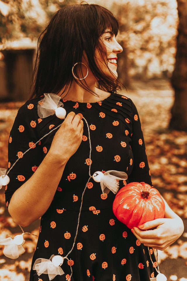 Unique Vintage Black & Orange Pumpkin Patch Knit Flare Dress, Halloween Fashion, Vintage Halloween Fashion, Vintage Style,