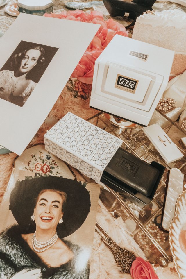 Joan Crawford, beauty routine, Joan Crawfords favourite beauty products, Joan Crawford feud, Mommie dearest, Joan Crawford perfume, Joan Crawford Beauty Routine, Joan Crawford My Way of Life