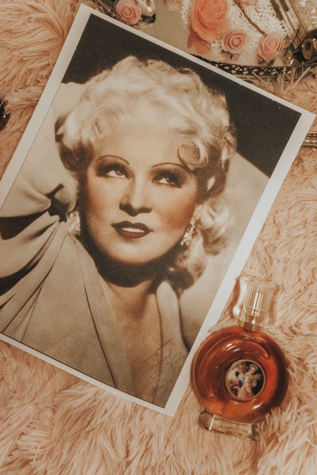 Mae West's favourite beauty products you can still buy today, Mae West, Mae West Old Hollywood Icon. Mae West Perfume, May West's favorite perfume, Old Hollywood beauty secrets,