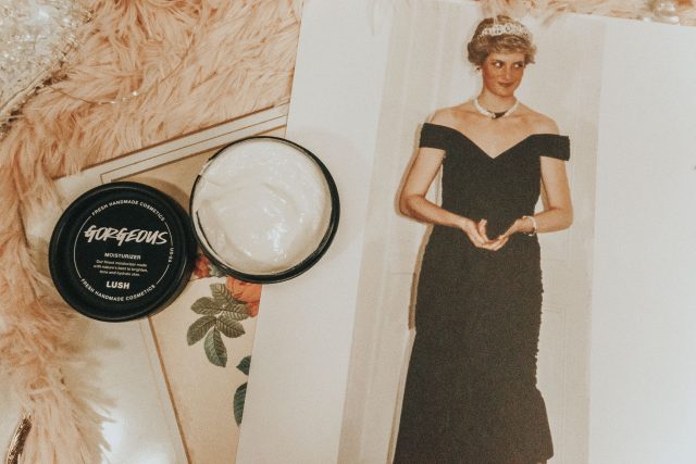Princess Diana's Favorite Beauty products that you can still buy today, Princess Diana Beauty Routine, Princess Diana Perfume, Princess Diana Beauty Routine, Princess Diana Beauty Secrets, Princess Diana favorite moisturizer, princess Diana skincare