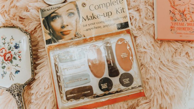 testing out my vintage makeup, vintage makeup collection, vintage makeup, vintage 1960s eyeshadow, swatching vintage makeup, 1960s makeup, vintage makeup,