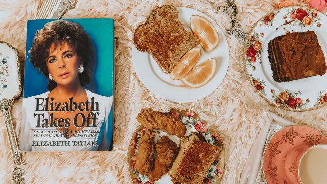 ELIZABETTH TAYLOR'S diet, Elizabeth takes off, Elizabeth taylor, old hollywood diets, vintage diet 