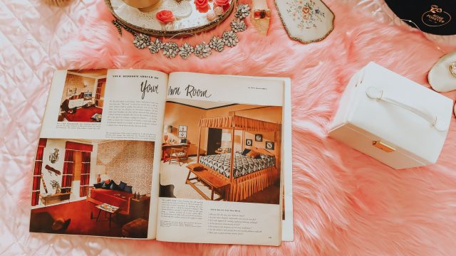 1950s bedroom makeover, 1950s bedroom decor, 1950s pink bedroom, 1950s decor, pink 1950s decor, wish haul, wish decor