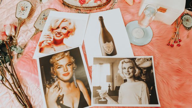 Marilyn Monroe, Marilyn Monroe Lifestyle, 15 ways to live like Marilyn Monroe in 2020, Marilyn Monroe Diet, Marilyn Monroe Beauty routine, Marlyn Monroe's favorite things 