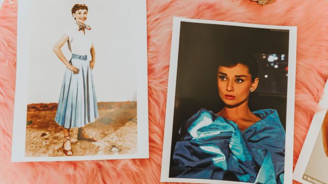 15 ways to live like Audrey Hepburn in 2020, Audrey Hepburn's favorite things, Audrey Hepburn fashion, Audrey Hepburn perfume, Audrey hepburn recipes, Audrey hepburn style 