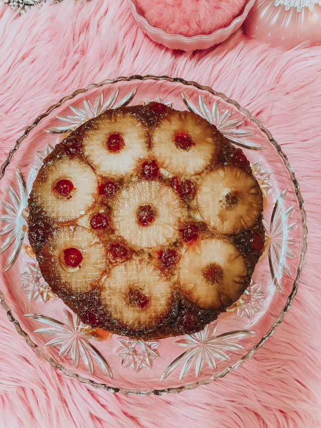 Vintage Recipes: Baking a Pineapple Upside-down Cake 